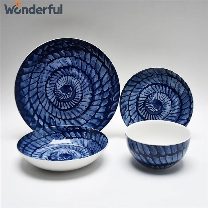 24pcs Spiral Design Pad Printing Tableware Set
